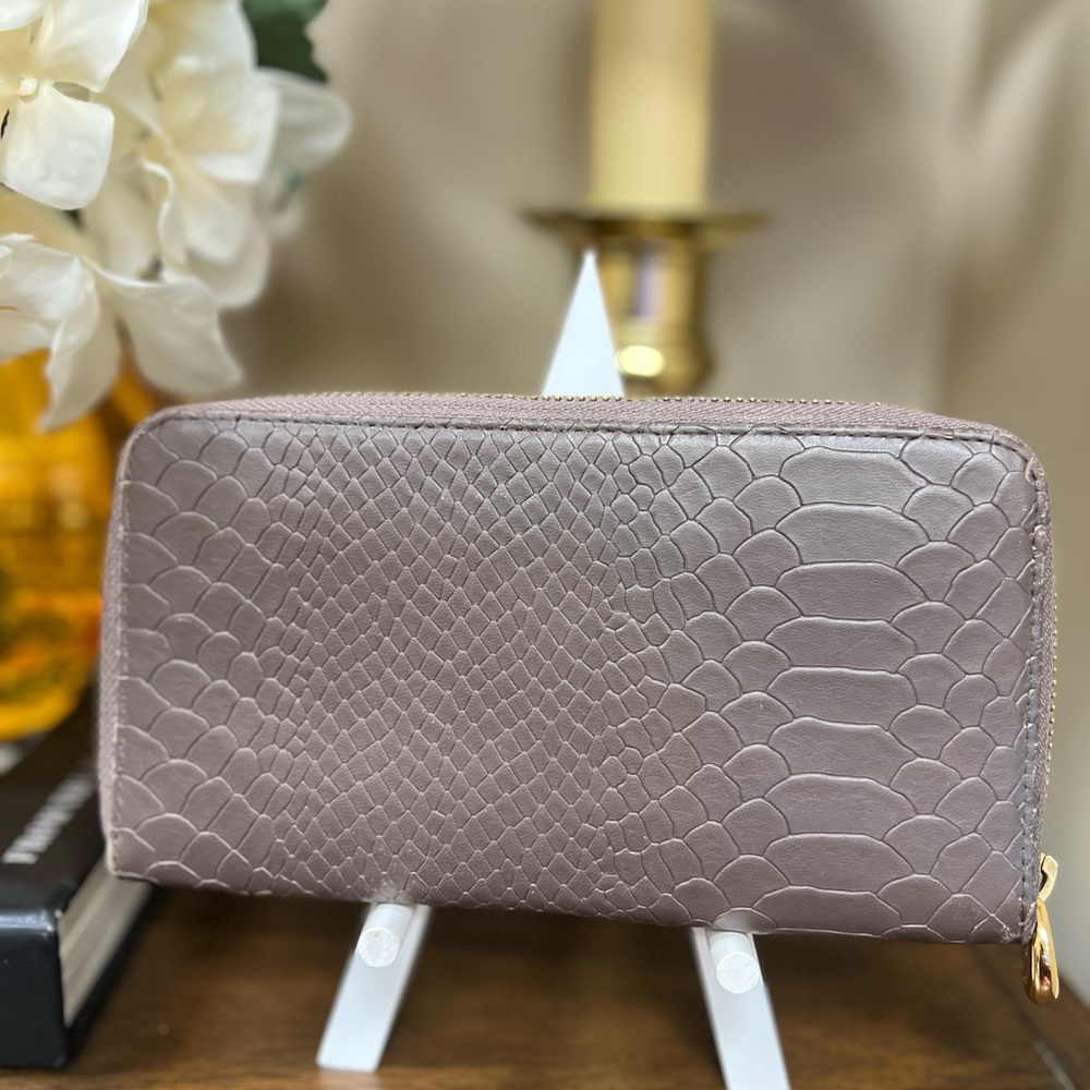 GiGi New York Python-Embossed Zip Wallet - Picture 2 of 9
